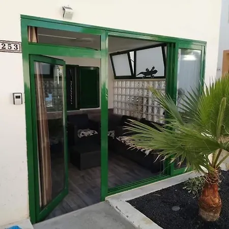 Apartment Canary Getaway *