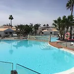 Canary Getaway *